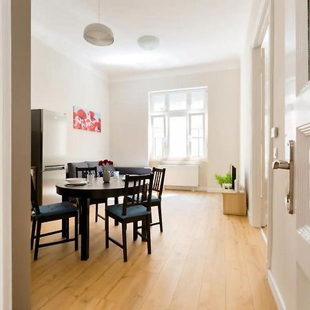 Kresz Geza 29 Westend Station 2 Bedrooms+Living Ac Budapest Ngoại thất bức ảnh